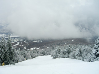 Fototapeta na wymiar Winter Ski Mountain
