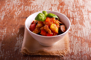 Vegetable stew with sauce