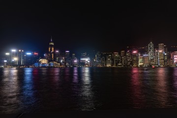 Fototapeta na wymiar Skylinne at night from Hong kong