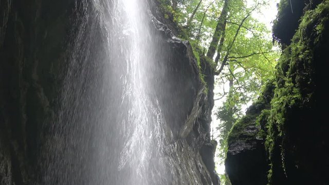 Partnachklamm in Garmisch-Partenkirchen, Naturwunder in Bayern, Geologie, 4K