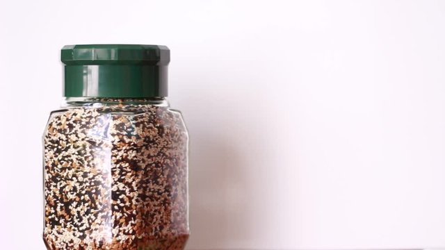 Putting pots with spice seeds