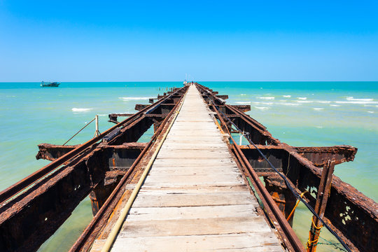 Talaimannar pier, Sri Lanka