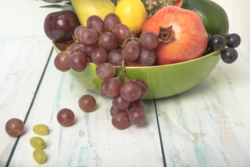 Arranged fruit bowl on the table
