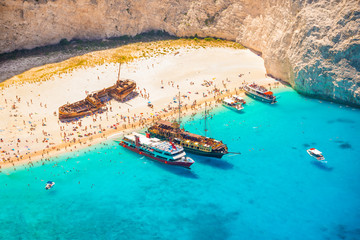 Shipwreck beach on Zakynthos island in greece  - obrazy, fototapety, plakaty