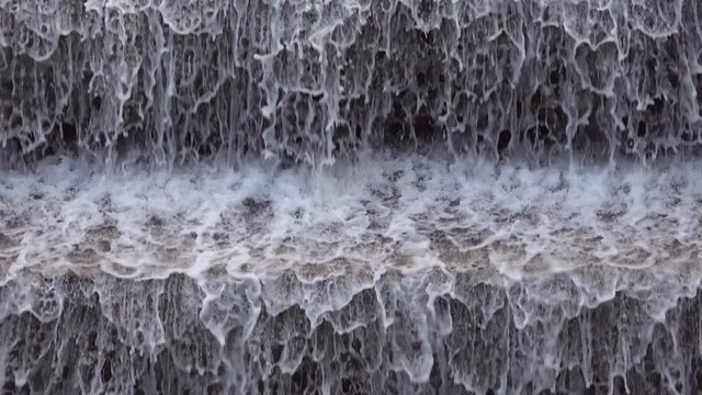 Lechfall mit Stauwehr bei F&uuml;ssen, Bergbach, Bauwerk, Schwaben, Allg&auml;u, 4K