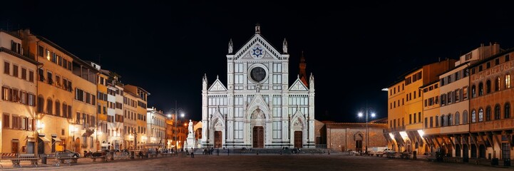 Fototapeta na wymiar Basilica di Santa Croce Florence at night panorama