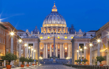 Fototapeta na wymiar The Saint Peter's Basilica at night, Rome.