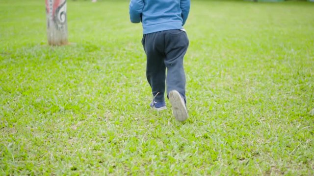 Brincando na pra&ccedil;a