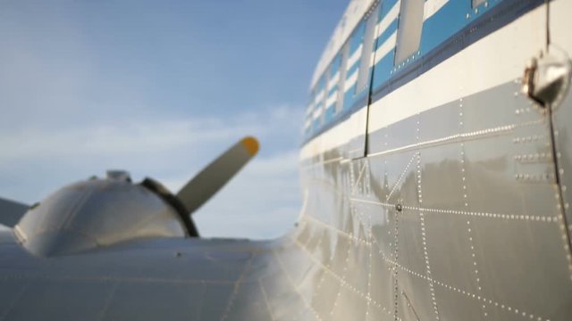 Old DC3 Slow Motion