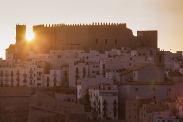 Fototapeta premium Panorama of Peniscola at sunrise