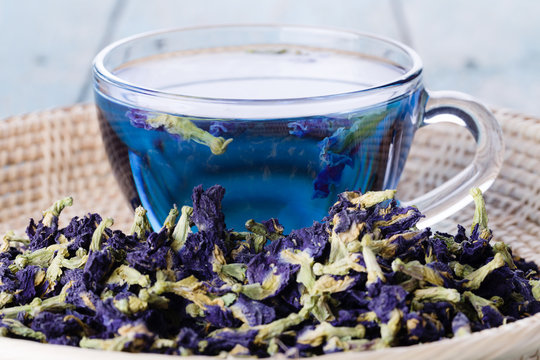 Cup of Butterfly pea tea (pea flowers, blue pea)