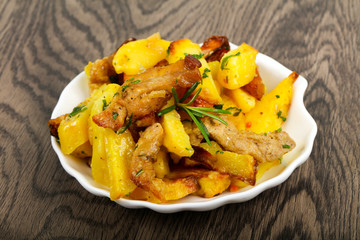 Fried potato with pork
