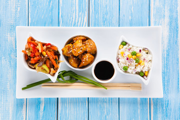 Chicken meat with rice and vegetable