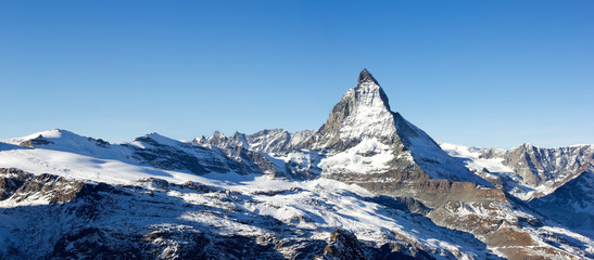 Fototapeta na wymiar 622126 Matterhorn panorama - the most famous landmark in Swiss Alps mountains (large stitched file)