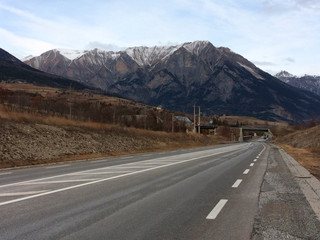 Route N94 Panorama sur les montagnes
