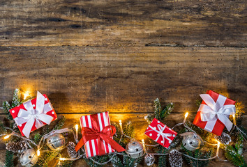 Weihnachten Hintergrund Geschenke rot und Lichter
