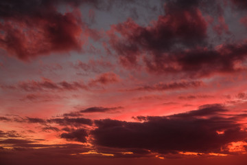 Fototapeta na wymiar sky with clouds on sunset