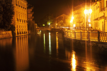 Fototapeta na wymiar Italian town in the night