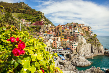 Fototapeta na wymiar Manarola. It is the second smallest town of the famous Cinque Terre towns. Liguria, Italy.