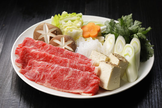 101 最適な すき焼きの具材 画像 ストック写真 ベクター Adobe Stock 101 最適な すき焼きの具材 画像 ストック写真 ベクター Adobe Stock