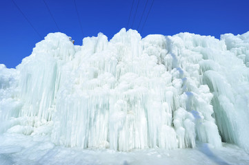 Fototapeta na wymiar Frozen waterfalls