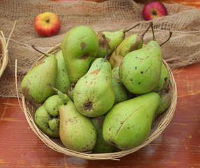 pear basket
