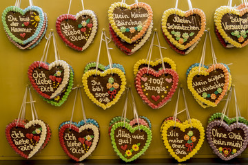 Gingerbread Hearts Love Traditional Christmas