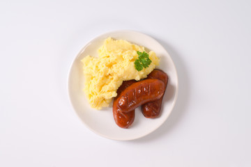 short thick sausages with mashed potatoes