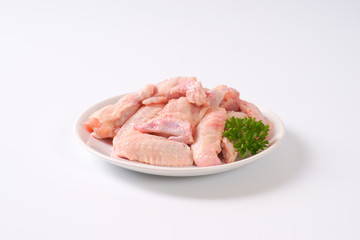 raw chicken wings