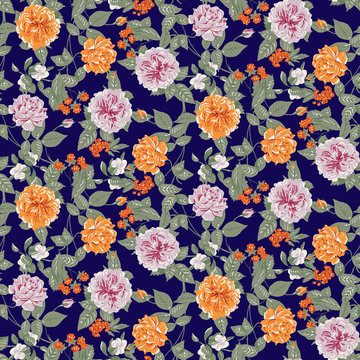 Seamless florwal pattern with flowers and berries © merion_merion