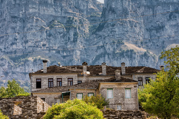 Fototapeta na wymiar old stone houses in the village Papingo of Zagorochoria, Epirus, Western Greece