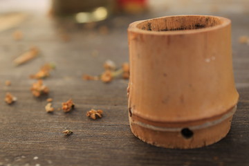 Wooden natural pot