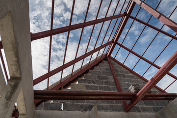 Obraz premium Steel roof frame of building.