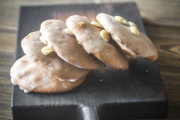 Gingerbread cakes on the tray
