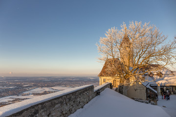 Burg Teck im Abendlicht