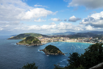 Fototapeta premium Spanien - Baskenland - Donostia - San Sebastian - Blick vom Monte Igueldo