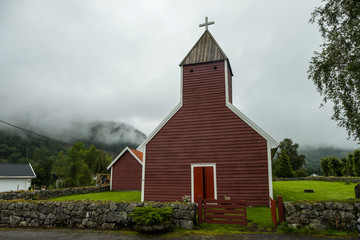 Fototapeta na wymiar Traditional wood church in Norway 