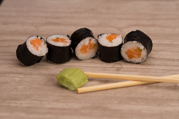 Salmon Roe Sushi Roll