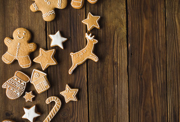  Christmas cookies  on a wooden background. Gingerbread.