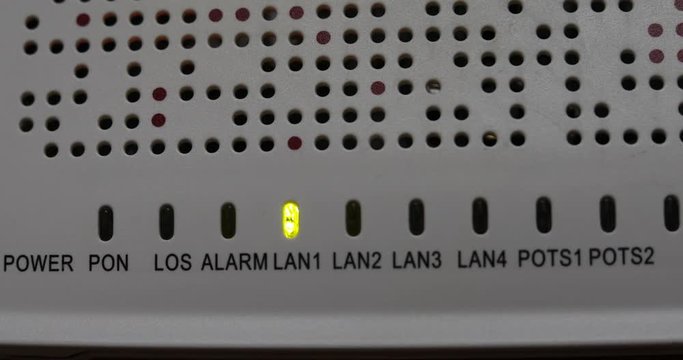 modem router equipment internet connection lost from server, red light blink warning wireless lan error
