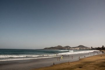 Strand und Surfer auf Gran Canaria 