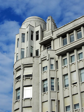 Brüssel: Art-Deco Eckhaus