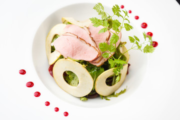 Green salad with cold veal