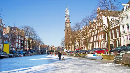 Fototapete Rund Verschneites Amsterdam in den Niederlanden im Winter © Nataraj