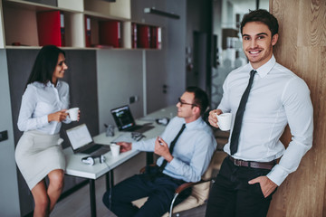 Fototapeta premium Attractive office workers