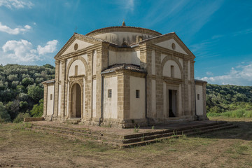 Fototapeta na wymiar La Chiesa di Sant’Egidio di Cellere, primo edificio ecclesiastico progettato da Antonio da Sangallo il Giovane, è considerata un piccolo gioiello rinascimentale ed è una delle principali mete turistic