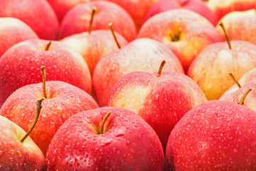 Red apple