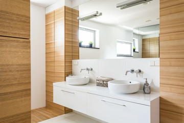 Wood in bathroom design