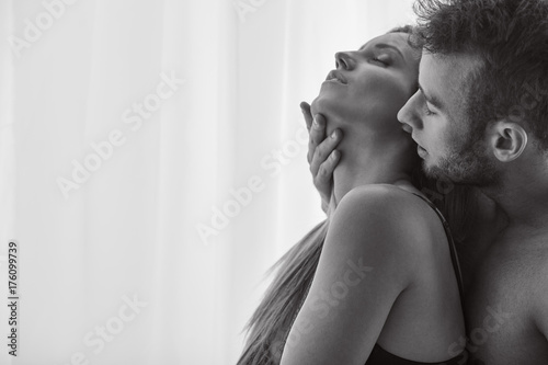 Couples sexual foreplay pics gallerys