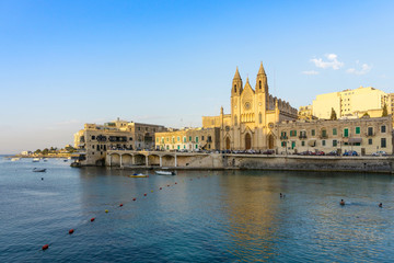 Obraz premium Typical Seaside port in Valletta in Malta